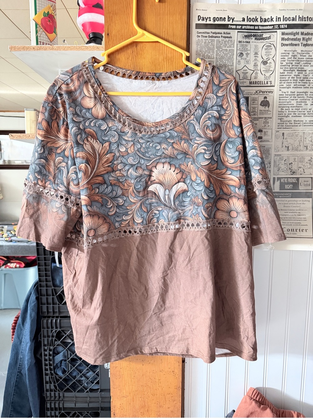 Floral Scroll Print Mixed-Media Women’s Top in Dusty Rose and Blue